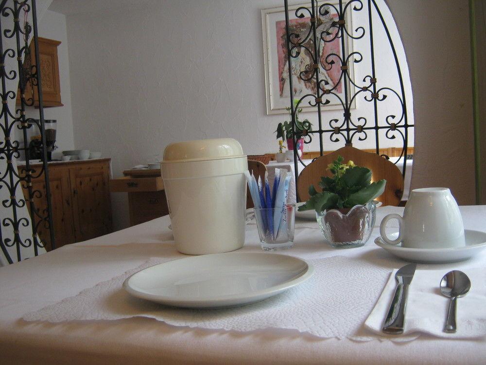 Hotel Garni Ursalina Bad Ragaz Εξωτερικό φωτογραφία